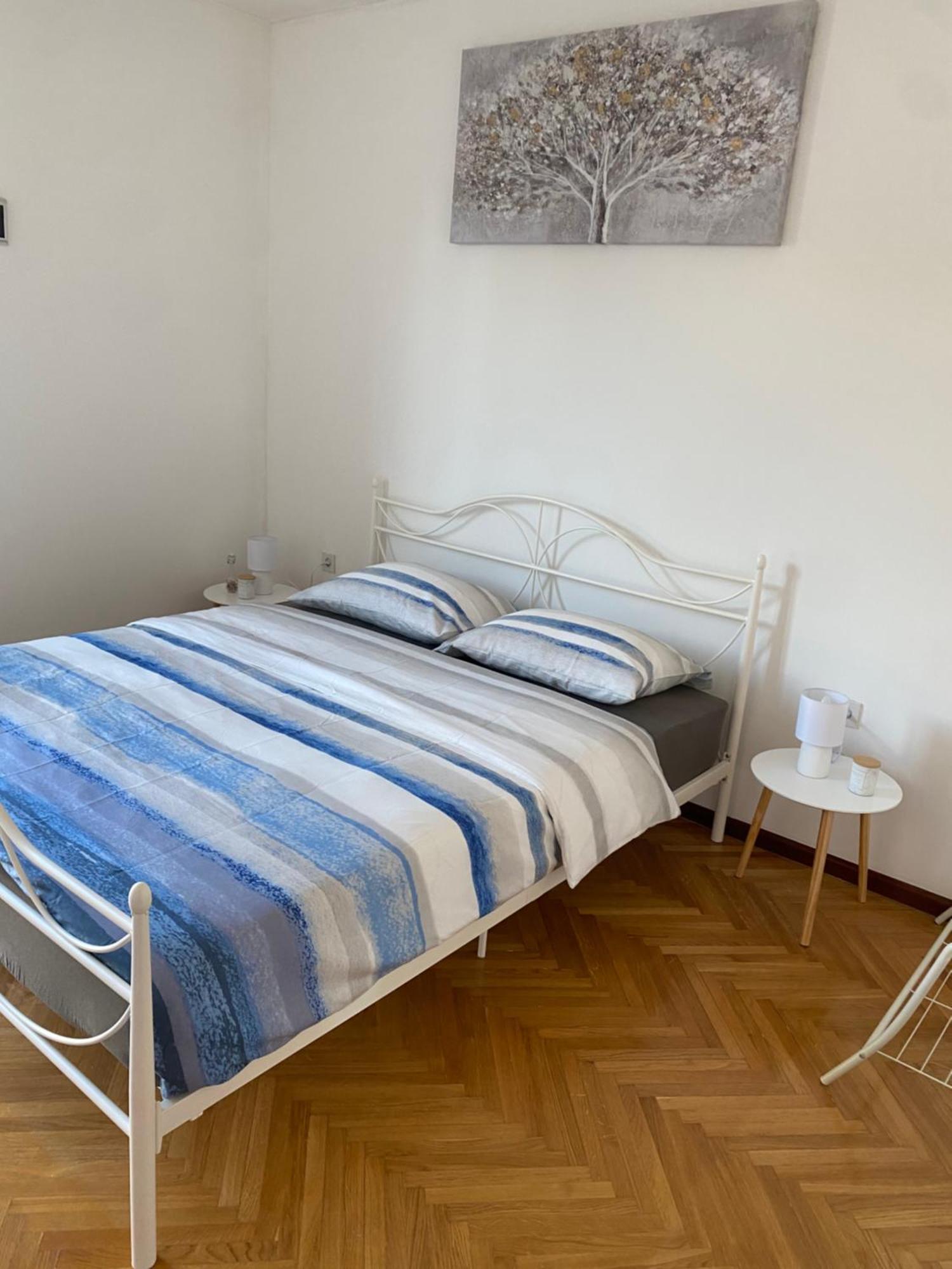Apartment Niko - Self Check - In